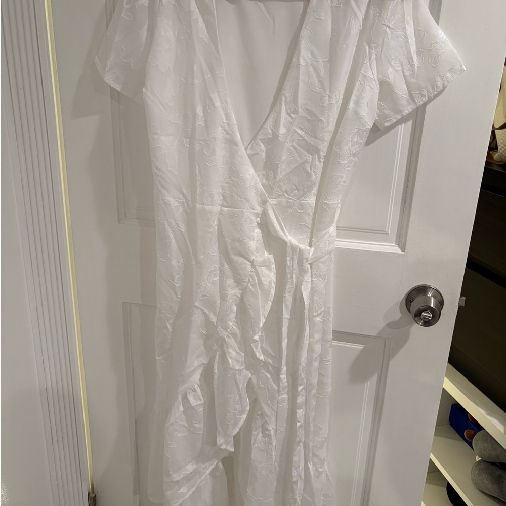 RIHOAS White Midi Wrap Dress